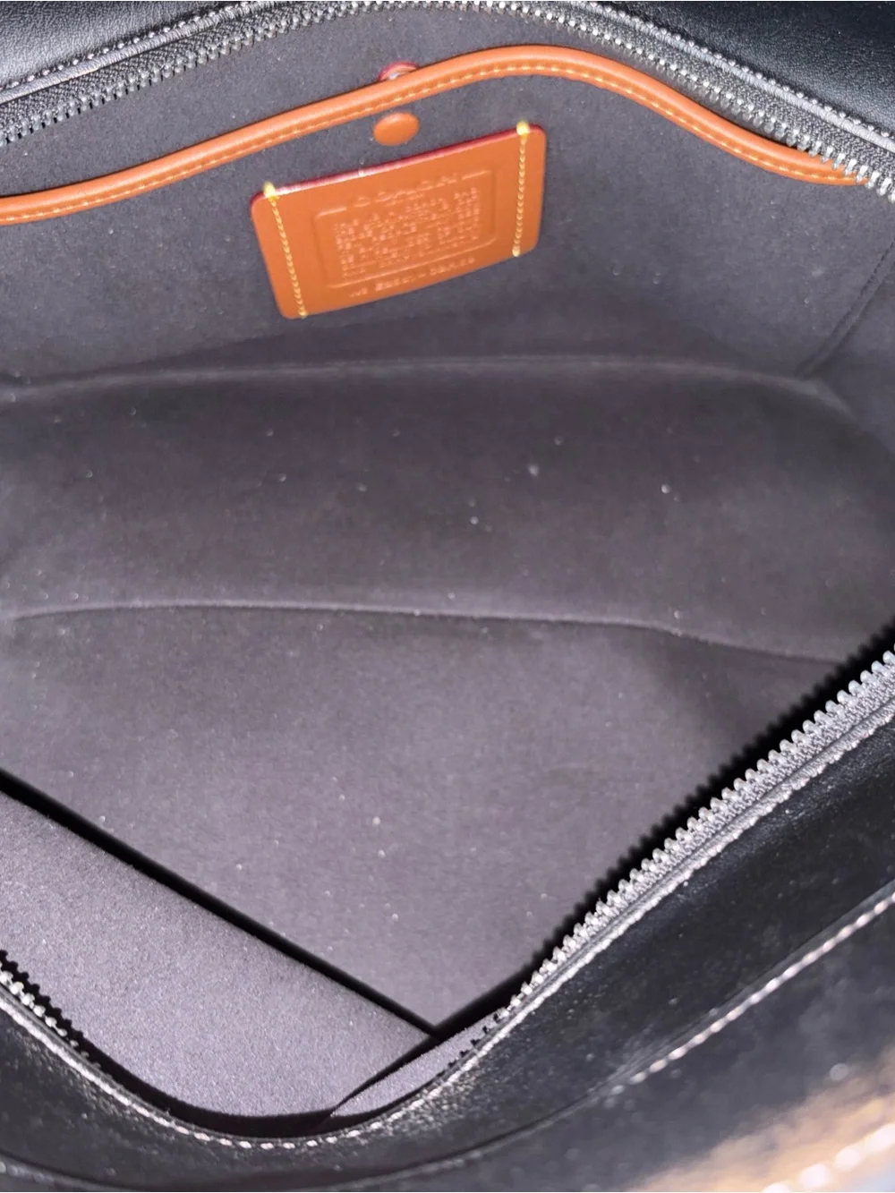 Coach Empire 40 Loved Leather - Picture 3 of 5